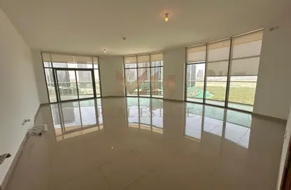 Apartment - 4 Bedrooms - 5 Bathrooms for rent in Beach Towers - Shams Abu Dhabi - Al Reem Island - Abu Dhabi
