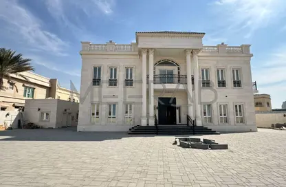 Villa - 6 Bedrooms - 7 Bathrooms for rent in Nad Al Sheba 4 - Nad Al Sheba - Dubai