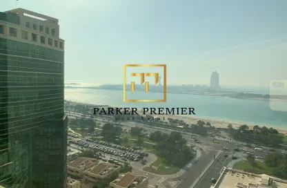 Apartment - 3 Bedrooms - 4 Bathrooms for rent in Corniche Road - Abu Dhabi