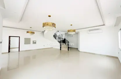 Villa - 6 Bedrooms - 6 Bathrooms for rent in Al Quoz 4 Villas - Al Quoz 4 - Al Quoz - Dubai