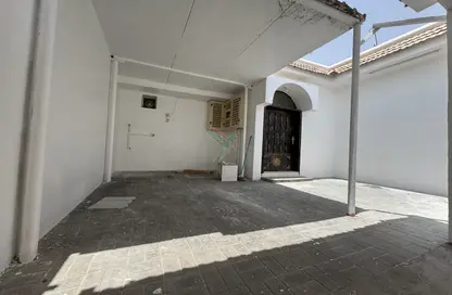 فيلا - 3 غرف نوم - 3 حمامات للايجار في المقام - العين