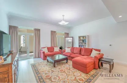 Apartment - 2 Bedrooms - 2 Bathrooms for sale in Al Hallawi - Shoreline Apartments - Palm Jumeirah - Dubai