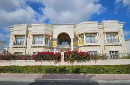 Villa - 7+ Bedrooms - 7+ Bathrooms for sale in Sector E - Emirates Hills - Dubai
