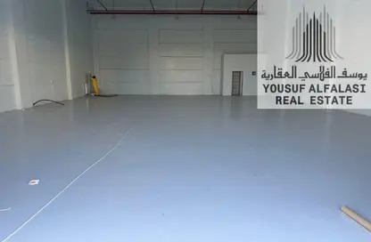 Warehouse - Studio - 1 Bathroom for rent in Umm Al Thuoob - Umm Al Quwain