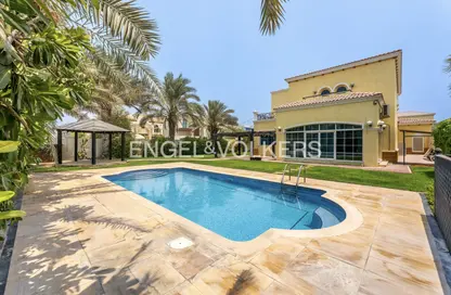 فيلا - 4 غرف نوم - 5 حمامات للايجار في التراث - جميرا بارك - دبي