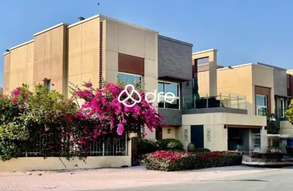 Villa - 4 Bedrooms - 5 Bathrooms for sale in Villa Lantana 1 - Villa Lantana - Al Barsha - Dubai
