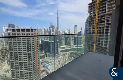 شقة - غرفة نوم - 2 حمامات للبيع في بننسولا 5 - بنينسولا - الخليج التجاري - دبي