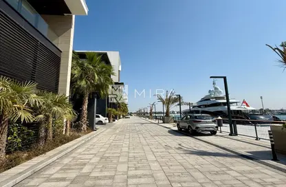 Villa - 6 Bedrooms - 6 Bathrooms for sale in Marsa Al Arab - Jumeirah 3 - Jumeirah - Dubai