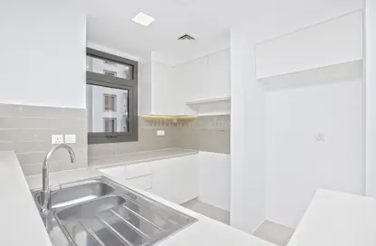 Apartment - 3 Bedrooms - 4 Bathrooms for sale in Zahra Apartments 2B - Zahra Apartments - Town Square - Dubai