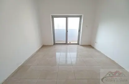 شقة - 2 غرف نوم - 2 حمامات للايجار في شارع 20 ​ - النهدة - الشارقة