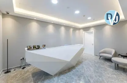 Office Space - Studio - 2 Bathrooms for rent in Marina Plaza - Dubai Marina - Dubai