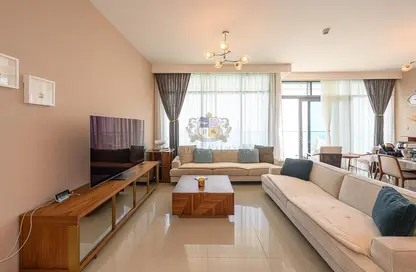 Apartment - 4 Bedrooms - 5 Bathrooms for sale in Beach Vista - EMAAR Beachfront - Dubai Harbour - Dubai