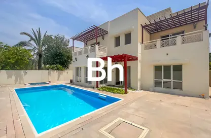 Villa - 5 Bedrooms - 6 Bathrooms for rent in Meadows 4 - Meadows - Dubai