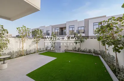 Townhouse - 3 Bedrooms - 4 Bathrooms for rent in Greenviews 2 - EMAAR South - Dubai South (Dubai World Central) - Dubai