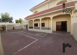 Villa - 3 bedrooms - 4 bathrooms for rent in Al Muwaiji - Al Ain