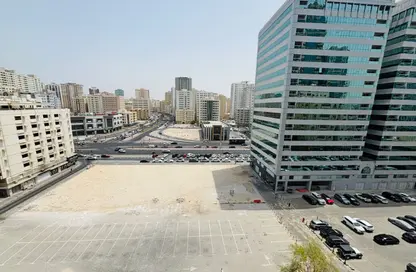 شقة - 2 غرف نوم - 2 حمامات للايجار في المجاز 1 - المجاز - الشارقة
