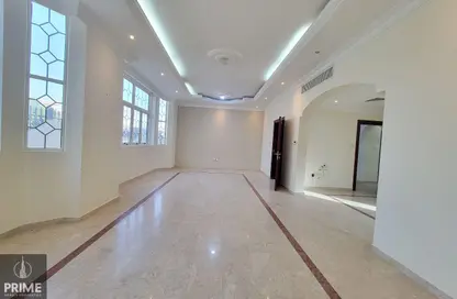 Apartment - 3 Bedrooms - 4 Bathrooms for rent in Hadbat Al Zafranah - Muroor Area - Abu Dhabi