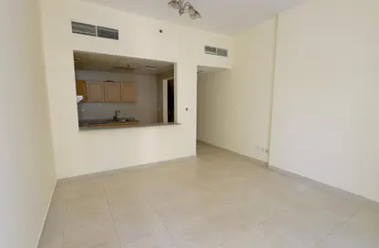 Apartment - Studio - 1 Bathroom for rent in Oasis High Park - Dubai Silicon Oasis - Dubai