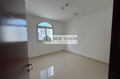 Apartment - 1 Bedroom - 2 Bathrooms for rent in Al Qulaya'ah - Al Sharq - Sharjah