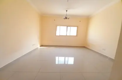 Empty Room image for: Apartment - 1 Bedroom - 1 Bathroom for rent in Muwaileh Commercial - Sharjah, Image 1