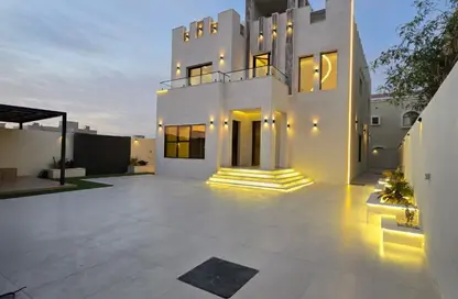 Villa - 5 Bedrooms - 7 Bathrooms for sale in Al Mowaihat 1 - Al Mowaihat - Ajman