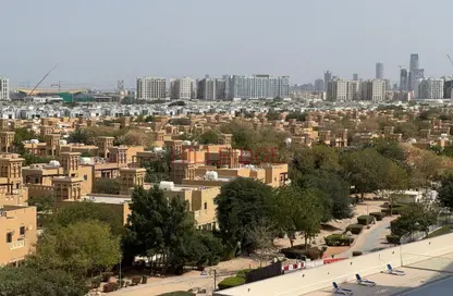 شقة - 2 غرف نوم - 2 حمامات للايجار في جيمز من دانوب - الفرجان - دبي