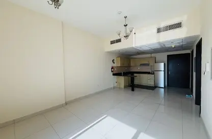 شقة - غرفة نوم - 2 حمامات للايجار في مساكن النخبة رقم 1 - مساكن النخبة الرياضية - مدينة دبي الرياضية - دبي