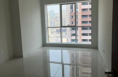 Apartment - 3 Bedrooms - 3 Bathrooms for rent in Sahara Tower 4 - Sahara Complex - Al Nahda - Sharjah