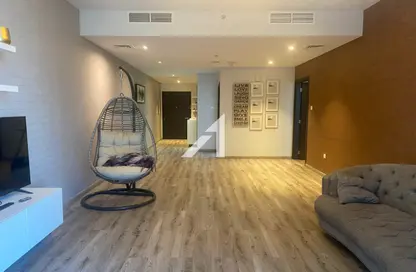 شقة - غرفة نوم - 2 حمامات للايجار في برج دوجا - شارع الشيخ زايد - دبي