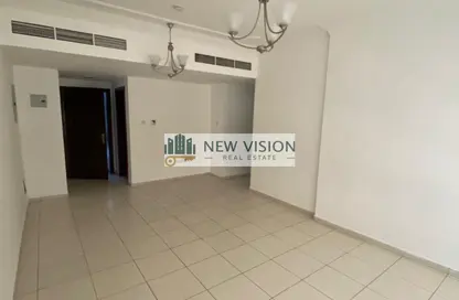 عمارة بالكامل - استوديو - 8 حمامات للبيع في مجمع مويلح - تجارية مويلح - الشارقة عمارة بالكامل - استوديو - 8 حمامات للبيع في مجمع مويلح - تجارية مويلح - الشارقة