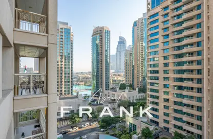 Apartment - 1 Bedroom - 1 Bathroom for sale in 29 Burj Boulevard Tower 1 - 29 Burj Boulevard - Downtown Dubai - Dubai