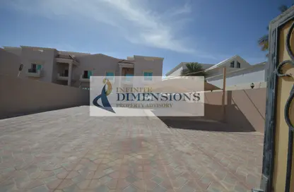 Villa - 5 Bedrooms - 6 Bathrooms for rent in Khalifa City A - Khalifa City - Abu Dhabi