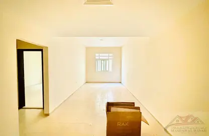 شقة - غرفة نوم - 2 حمامات للايجار في بناية مويليح 29 - مويلح - الشارقة