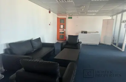 Office ready to move in good location near to emirates tower metro station sheikh Zayed road