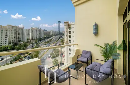 Apartment - 3 Bedrooms - 3 Bathrooms for rent in Jash Falqa - Shoreline Apartments - Palm Jumeirah - Dubai