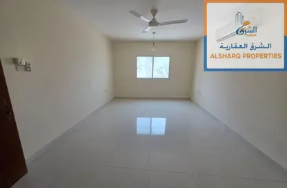 شقة - 1 حمام للايجار في برج الكورنيش - طريق كورنيش عجمان - عجمان