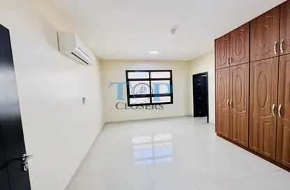 Apartment - 3 Bedrooms - 4 Bathrooms for rent in Al Manaseer - Al Ain