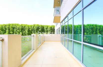 Apartment - 1 Bedroom - 1 Bathroom for sale in Golf Tower 3 - Golf Towers - The Views - Dubai