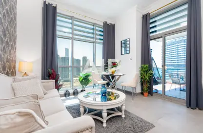 شقة - غرفة نوم - 2 حمامات للايجار في برج الزمرد - دبي مارينا - دبي