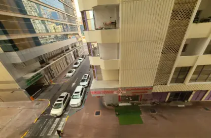 Office Space - Studio - 2 Bathrooms for rent in Al Ghaith Tower - Hamdan Street - Abu Dhabi