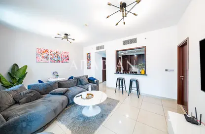 Apartment - 1 Bedroom - 2 Bathrooms for sale in 29 Burj Boulevard Tower 1 - 29 Burj Boulevard - Downtown Dubai - Dubai