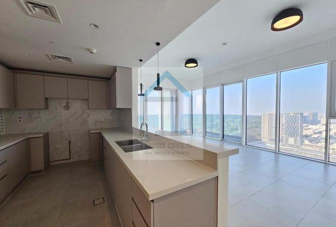 15732009 - Property Image 2