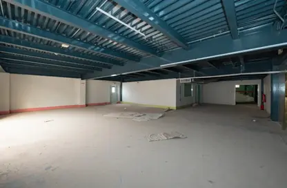Warehouse - Studio - 3 Bathrooms for rent in Al Qusais Industrial Area 2 - Al Qusais Industrial Area - Al Qusais - Dubai