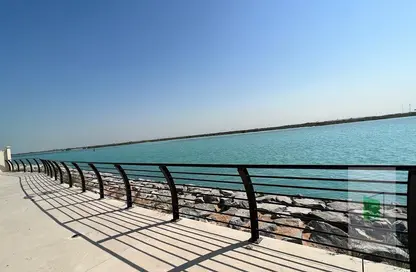 شقة - 3 غرف نوم - 5 حمامات للايجار في جروفز - مساكن اللؤلؤة في السعديات - جزيرة السعديات - أبوظبي