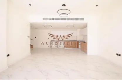 Empty Room image for: Townhouse - 3 Bedrooms - 5 Bathrooms for sale in Rukan 3 - Rukan - Dubai, Image 1