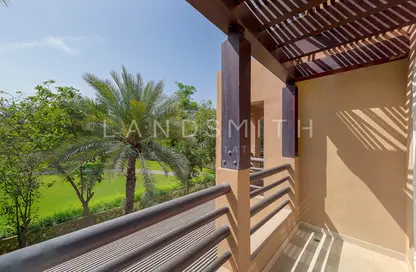 Villa - 5 Bedrooms - 6 Bathrooms for sale in Hattan 1 - Hattan - The Lakes - Dubai