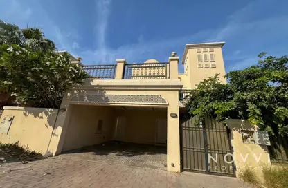فيلا - 3 غرف نوم - 2 حمامات للايجار في مياس جنيف - منطقة 14 - قرية الجميرا سركل - دبي