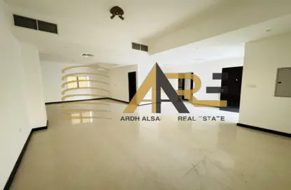 Villa - 4 Bedrooms - 5 Bathrooms for rent in Barashi - Al Badie - Sharjah