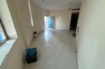 Apartment - 2 Bedrooms - 1 Bathroom for rent in Al Rashidiya Towers - Al Rashidiya - Ajman Downtown - Ajman