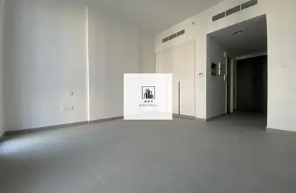 Apartment - Studio - 1 Bathroom for rent in The Link - East Village - Aljada - Sharjah